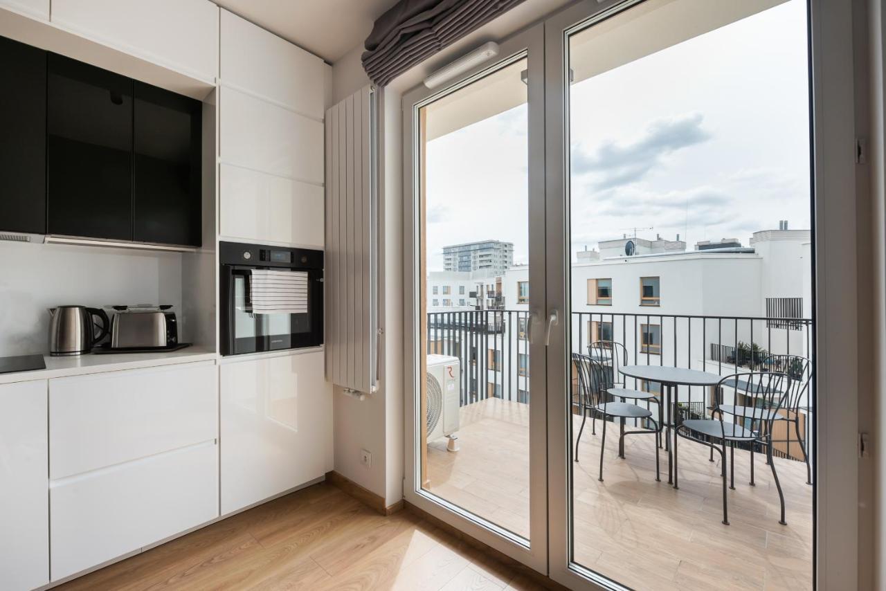 Wola Skwer Sunny Apartment Варшава Экстерьер фото