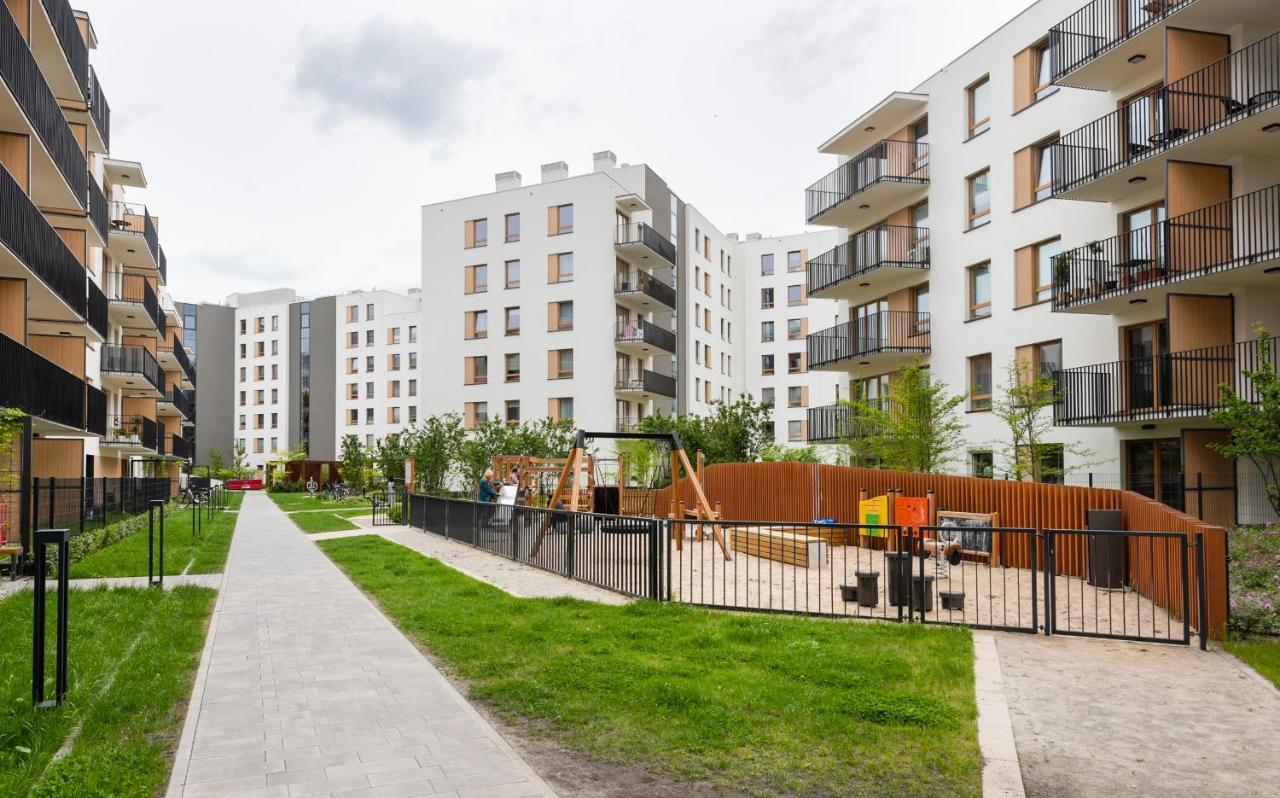 Wola Skwer Sunny Apartment Варшава Экстерьер фото