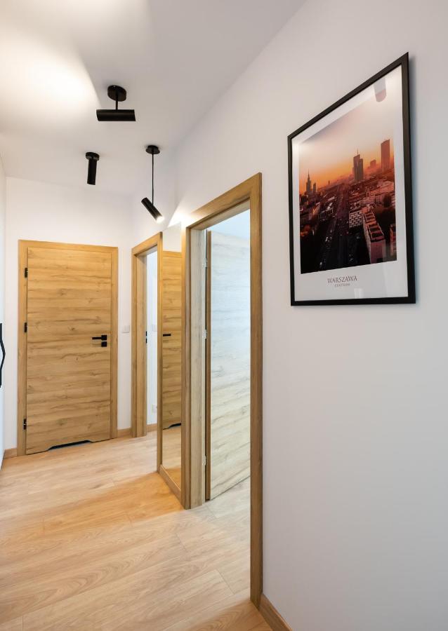 Wola Skwer Sunny Apartment Варшава Экстерьер фото
