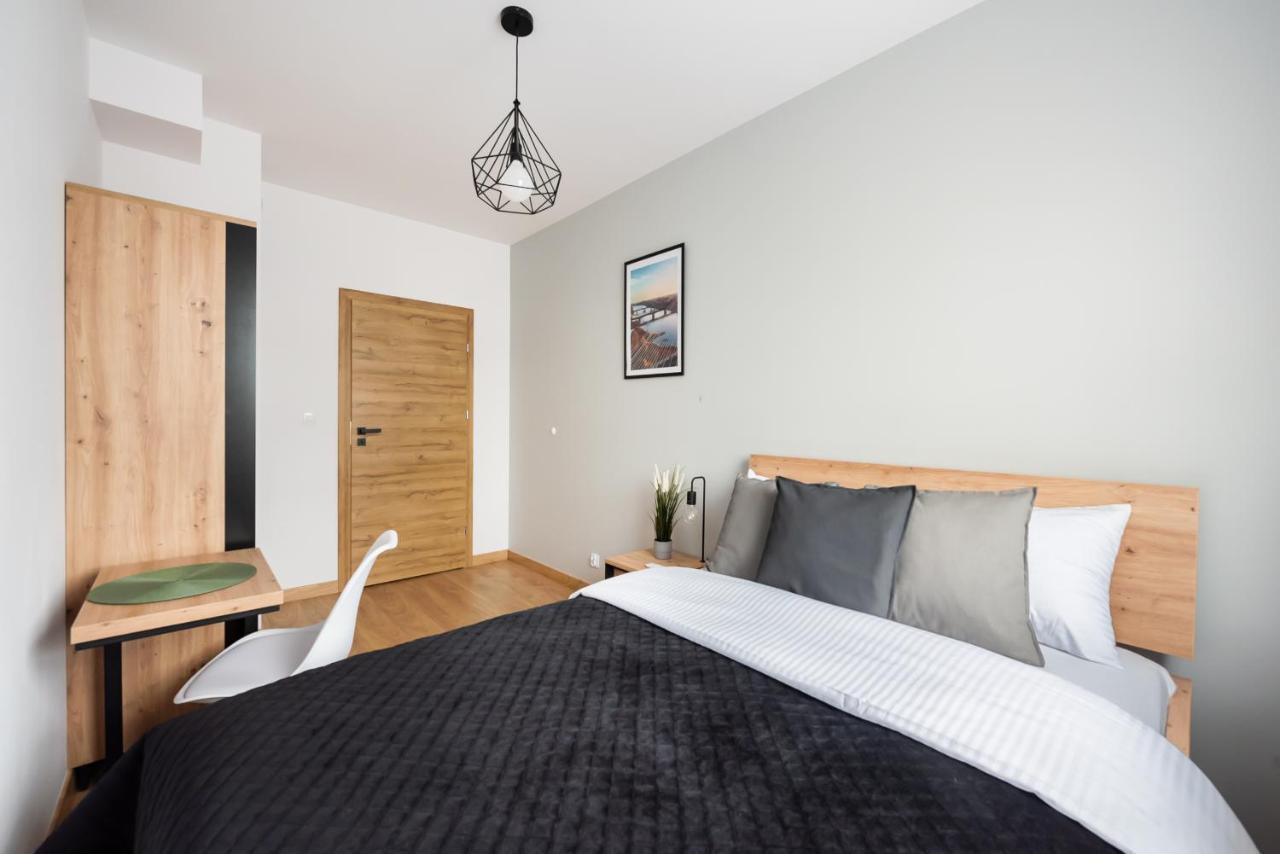 Wola Skwer Sunny Apartment Варшава Экстерьер фото
