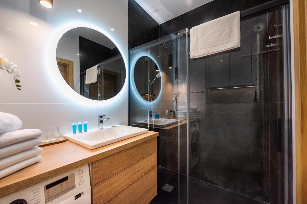 Wola Skwer Sunny Apartment Варшава Экстерьер фото